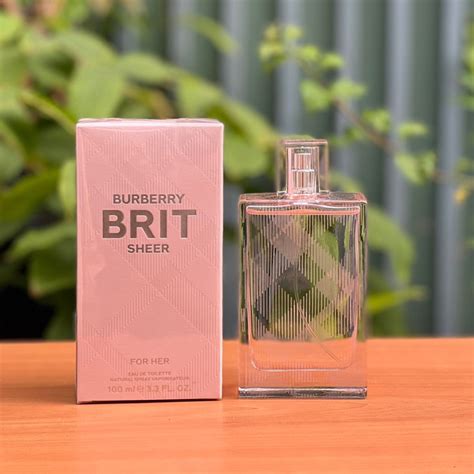 nước hoa nữ burberry brit